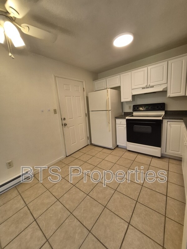 Foto del edificio - 5917 W Plank Rd