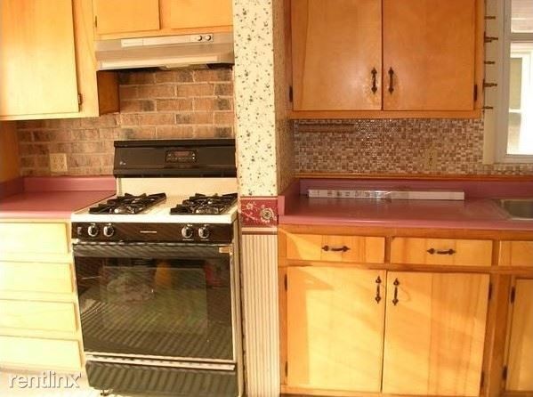 Foto del edificio - 5 br, 2.5 bath House - 712 N Lee St