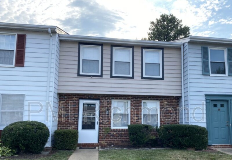 Primary Photo - 9641 Springfield Woods Ct
