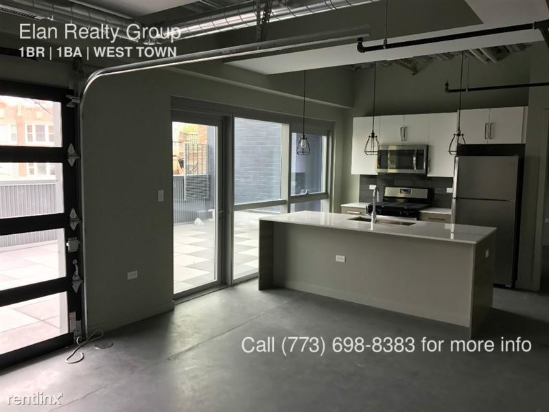 Primary Photo - 1241 N Milwaukee Ave
