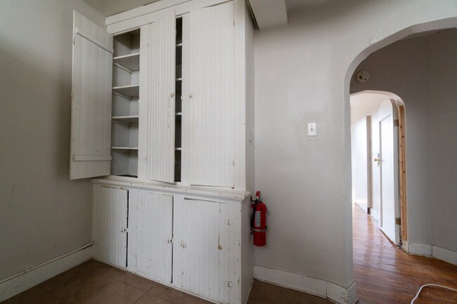 Foto del edificio - 2022 College St