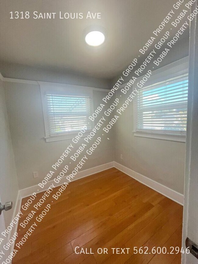 Foto del edificio - 1318 St Louis Ave