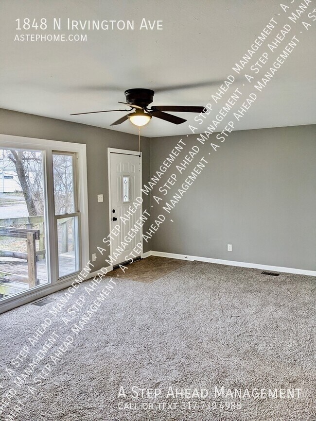Building Photo - 1848 N Irvington-3 Bed/1 Bath Move-in Ready