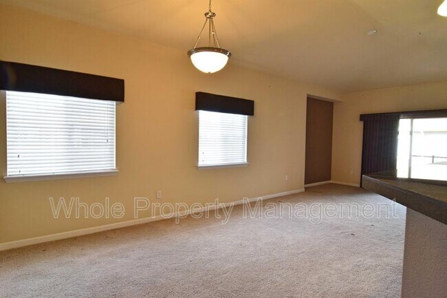 Building Photo - 6242 Kilmer Loop