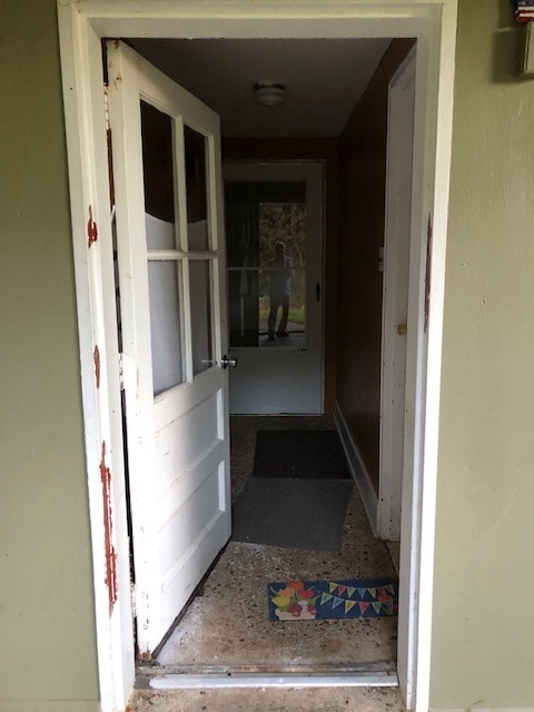 Entrance - 4 Golden Rod Dr