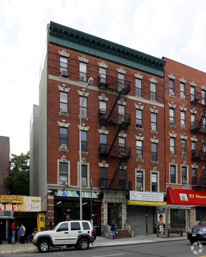 Primary Photo - 2240 Amsterdam Ave