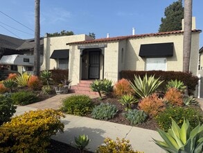 Building Photo - 3525 E 15th St