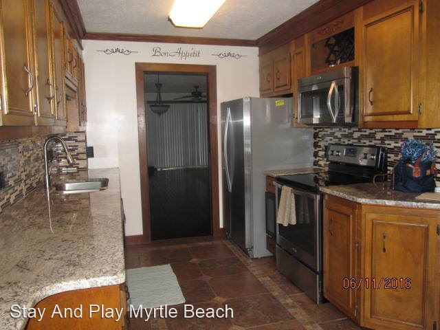Building Photo - 3938 Fairway Lakes Dr