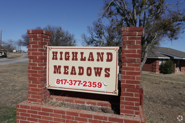 Sign - Highland Meadows