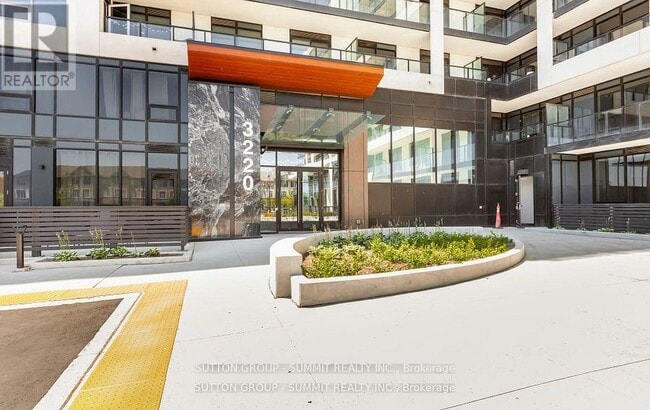 Building Photo - 3220 William Coltson Ave