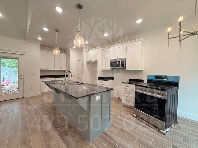 Foto del edificio - Bella Vista Single-Family Home- 2 Bed/ 2 Bath- Well-Designed Fernley Plan