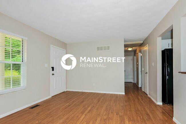 Foto del edificio - 3 Bedroom Pet-Friendly Home in Fenton, MO with Main Street Renewal