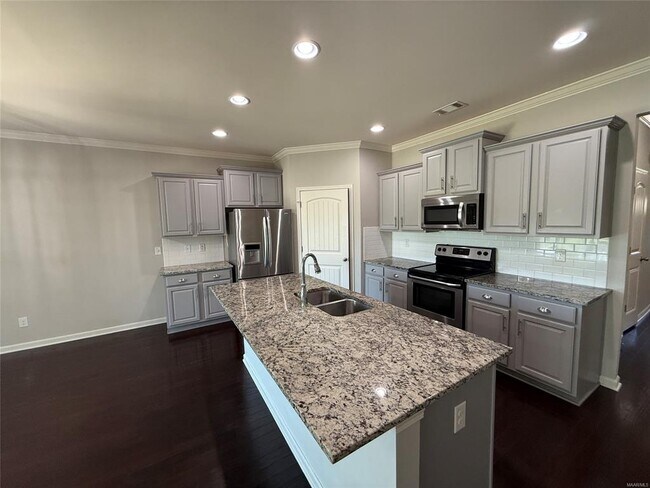 Foto del edificio - 9412 Alpine Park Ct