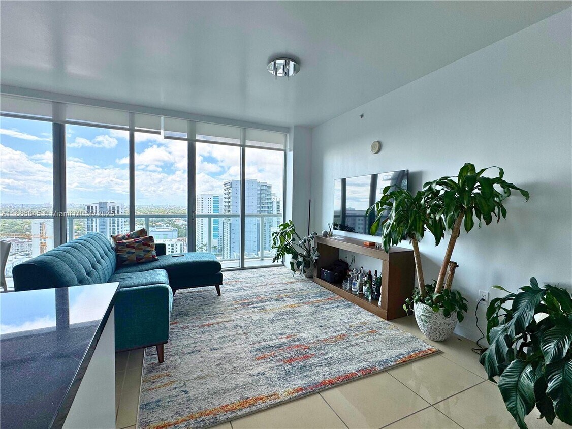 Foto principal - 1111 SW 1st Ave