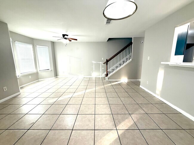 Foto del edificio - 3032 La Estancia Ln