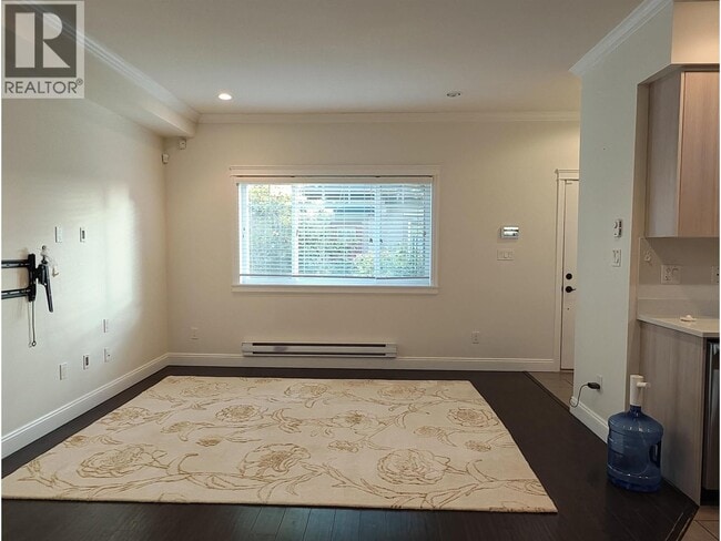 Photo du bâtiment - 9100-9NO3 No. 3 Road