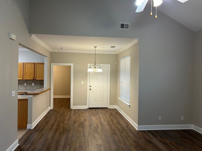 Building Photo - ***JUST REDUCED!! PLUS 1/2 OFF 1st MONTHS ...