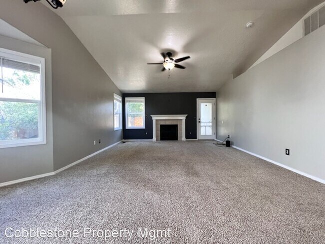 Building Photo - 3 br, 2 bath House - 14390 West Kettle Creek