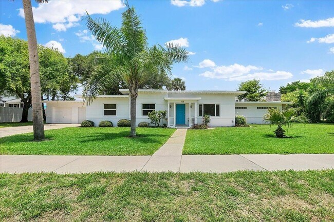 Building Photo - 108 Ferrol Rd