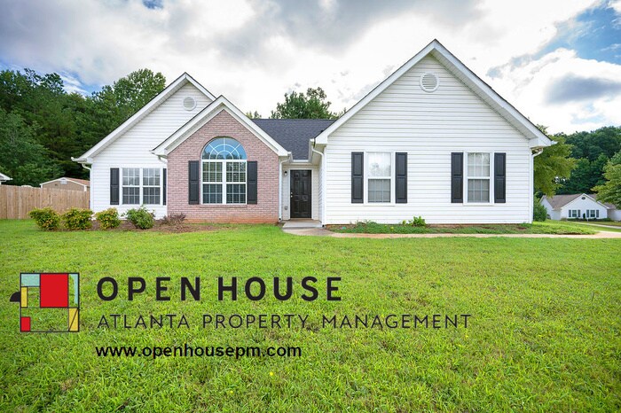 Foto principal - 6245 Glen Port Cir, Flowery Branch