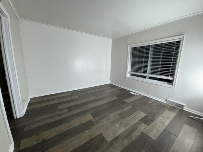 Foto del edificio - 501 NW 8th St