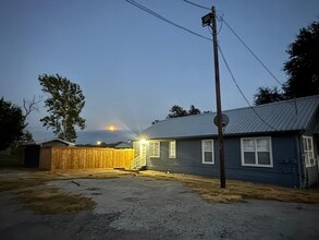 Building Photo - 8861 Co Rd 424