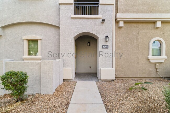 Building Photo - 2150 W Alameda Rd