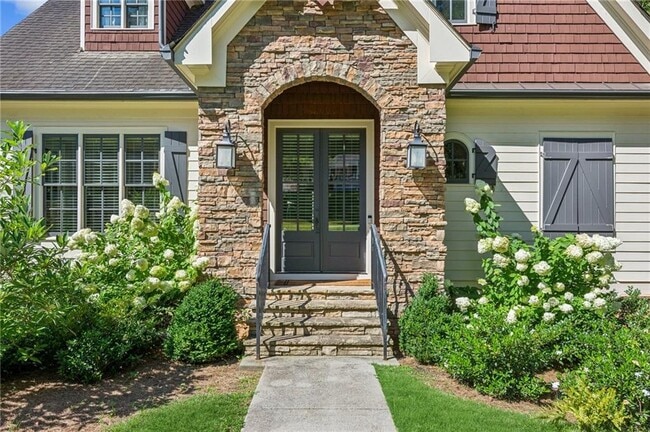 Building Photo - 1093 Country Ln NE