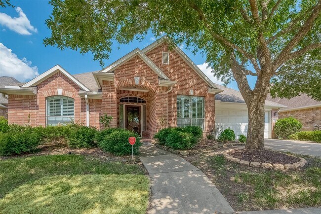 Foto del edificio - 7206 Spring Meadow Ln