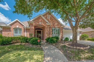 Building Photo - 7206 Spring Meadow Ln