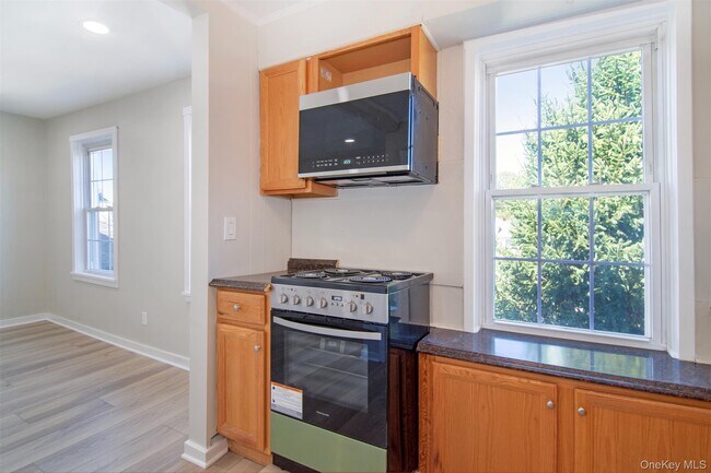 Foto del edificio - 57 Sterling Ave