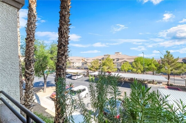 Building Photo - 7115 S Durango Dr