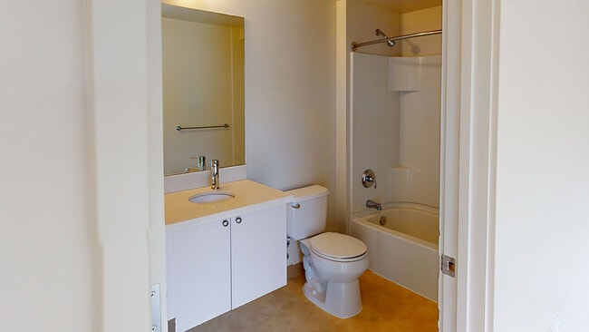 Interior Photo - Griffis Seattle Waterfront