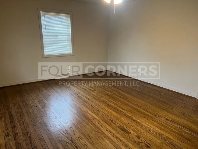 Foto del edificio - Room in House on Beck St