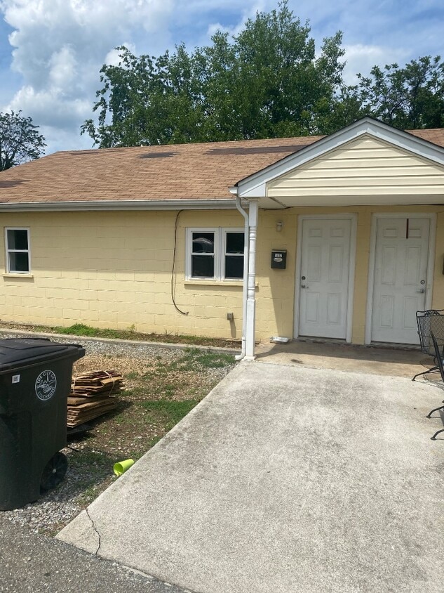 Foto principal - 1812 Ozone Ct