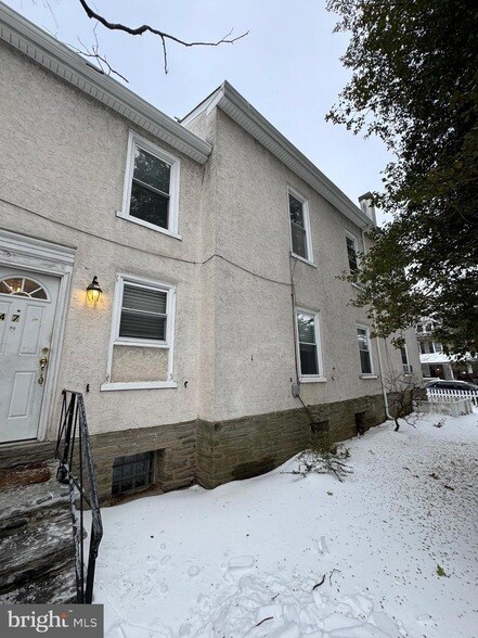 Foto del edificio - 47 W Highland Ave