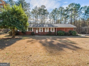 Building Photo - 1600 GA-92