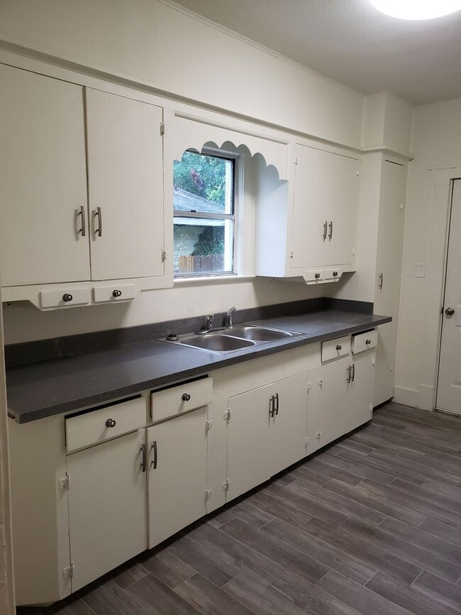 Foto del edificio - NISD home