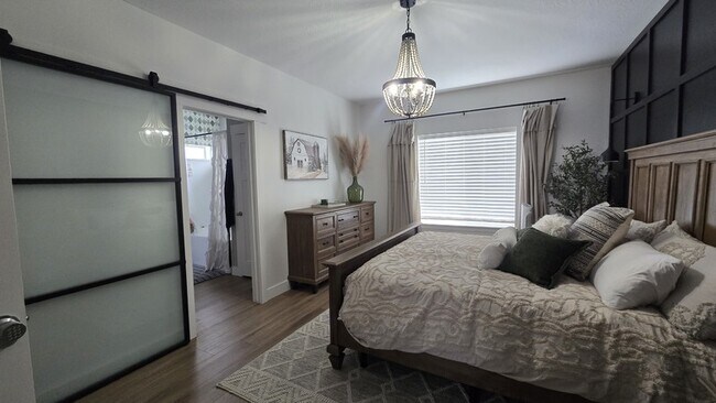 Building Photo - 7862 Sagebrush Ln