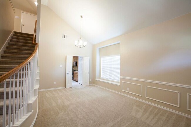 Building Photo - 13856 Fall Harvest Dr