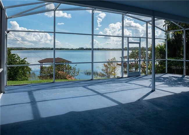 Foto del edificio - 10219 Cove Lake Dr