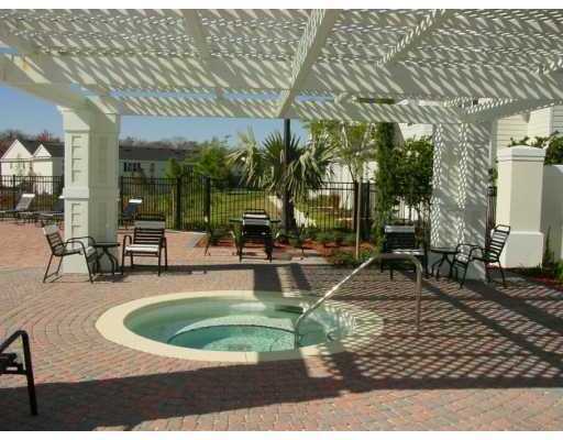 Foto del edificio - Active Lifestyle in Desirable Southern Pines