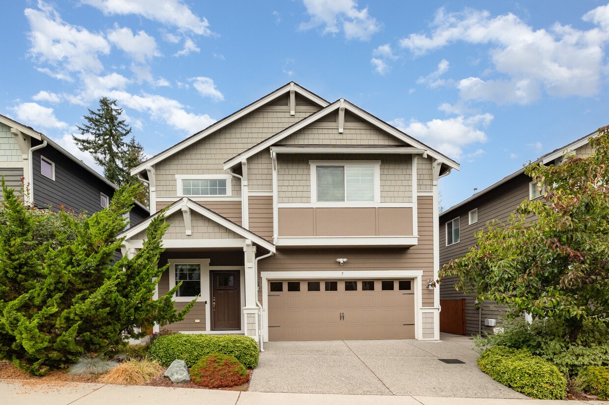 Primary Photo - 7 159th Pl SE