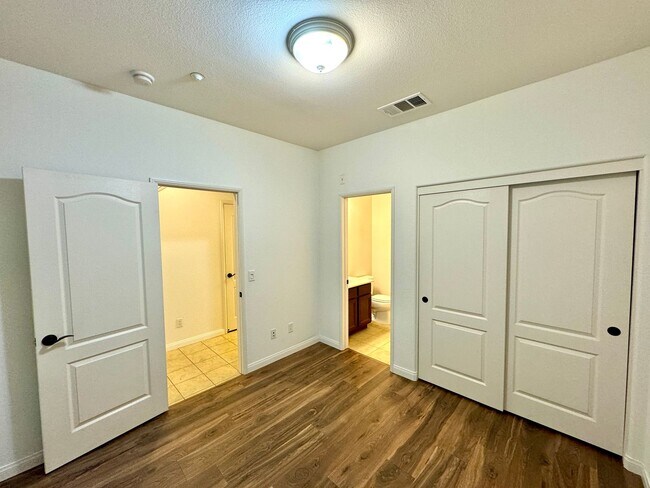 Building Photo - Great 3B/3.5BA Townhome in 4S Ranch!