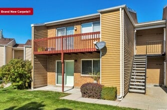 Building Photo - 129 W 905 N