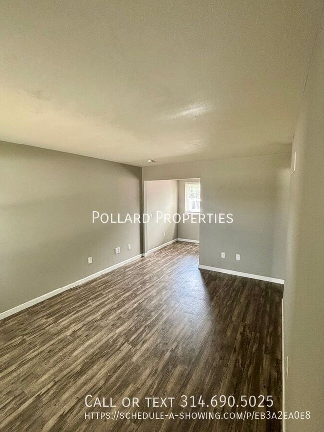 Building Photo - 300 Arlington Way