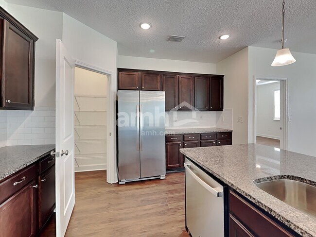 Building Photo - 11494 Fox Hollow Ct