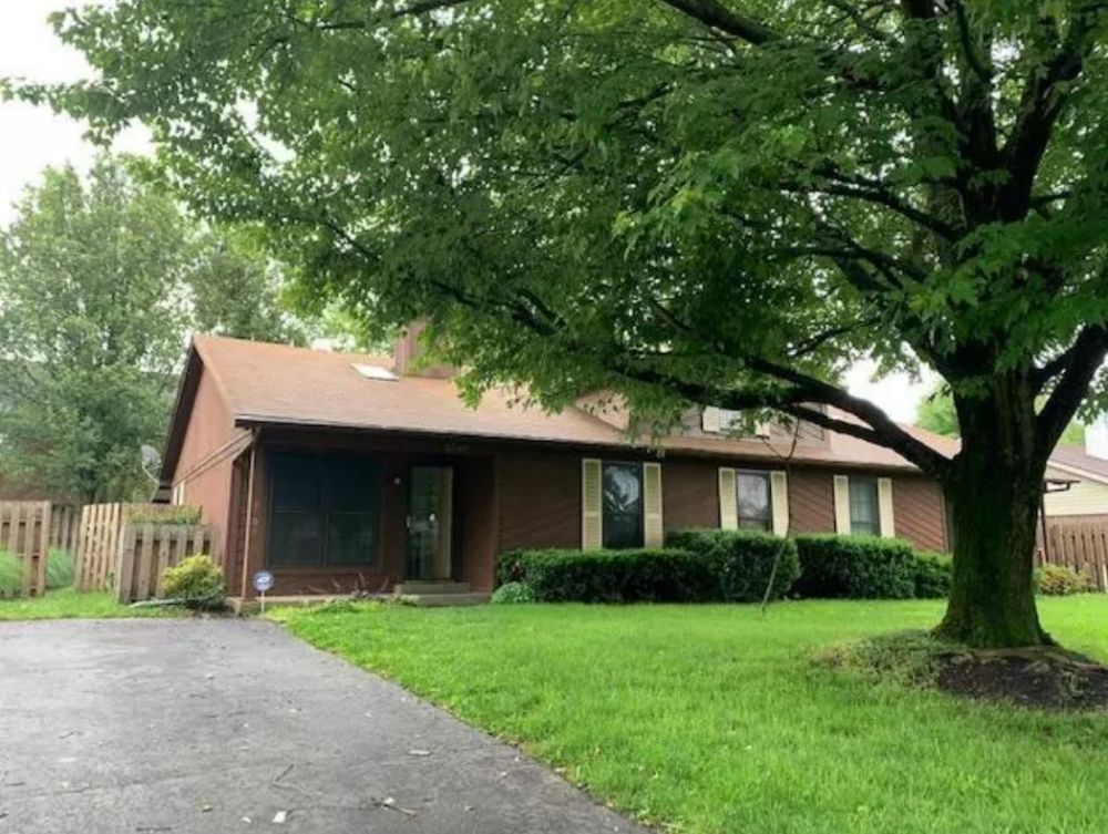 Primary Photo - 3708 Chamberlain Ct, Louisville, KY 40241