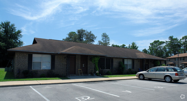 Nicewood Garden Apartments - Apartments in Niceville, FL | Apartments.com