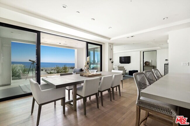 Building Photo - 17326 Tramonto Dr